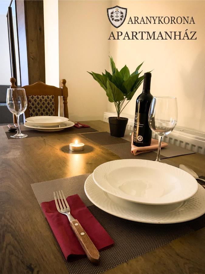 Aranykorona Apartmanhaz Miskolc Eksteriør bilde