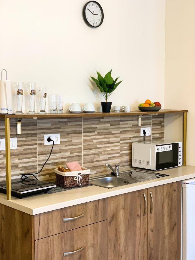 Aranykorona Apartmanhaz Miskolc Eksteriør bilde